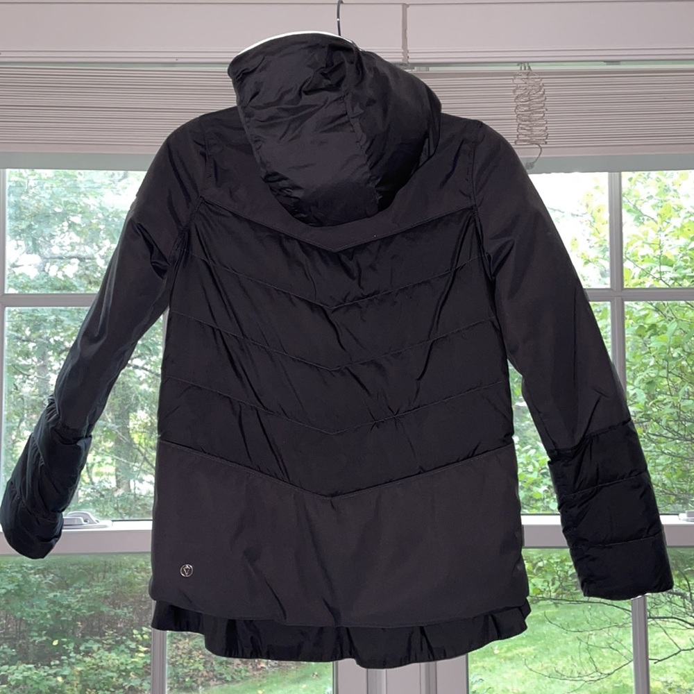 Ivivva Girls' Black Puffer Jacket with Hood